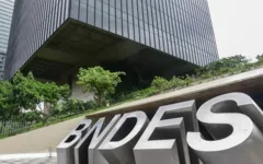 Imagem ilustrativa da notícia BNDES lança socorro de R$ 2 bilhões para hospitais e laboratórios
