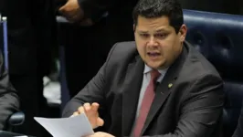 Davi teria começado a ser alvo de chantagem após assumir a presidência no Senado.