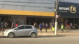 Imagem ilustrativa da notícia Academia
de Belém tem até fila de alunos no sol em dia de retorno