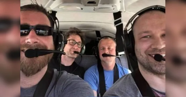 Imagem ilustrativa da notícia Filho envia foto para mãe antes de morrer em acidente de avião