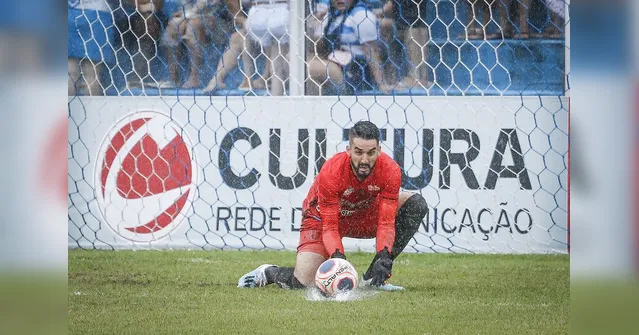 Imagem ilustrativa da notícia Preparação de goleiros do Paysandu continua para evitar prejuízos
