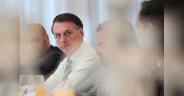 Imagem ilustrativa da notícia 'Acabou matéria no Jornal Nacional', diz
Bolsonaro sobre atraso na divulgação de boletim da Covid-19
