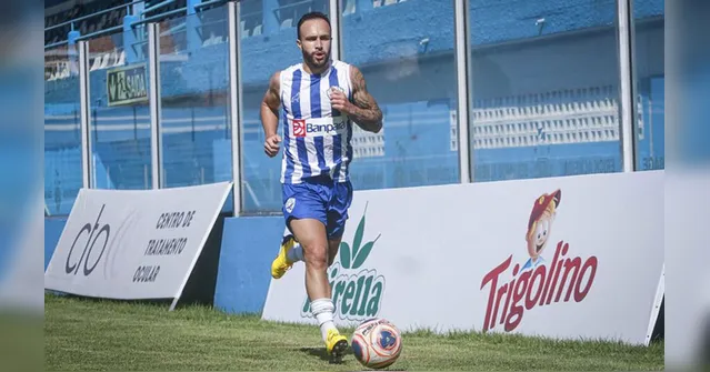 Imagem ilustrativa da notícia Lateral bicolor quer 'nova era' após se recuperar de lesão