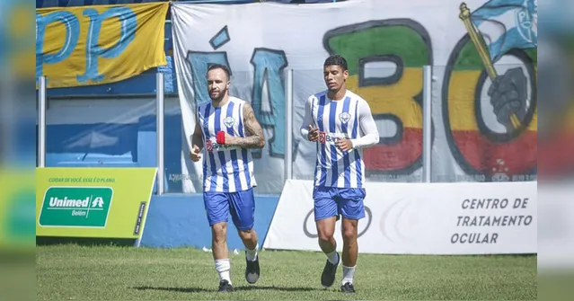 Imagem ilustrativa da notícia Atacante admite 'fome de jogar' pelo Paysandu após paralisação