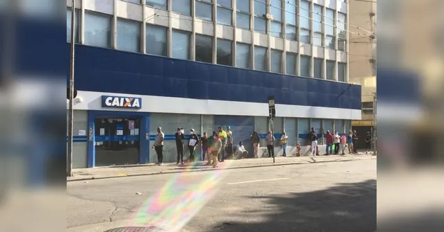 Imagem ilustrativa da notícia Caixa abre 66 agências
no Pará neste sábado (30) para pagamento do auxílio emergencial
