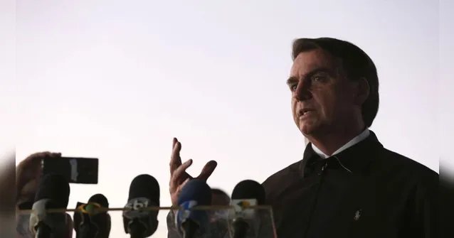 Imagem ilustrativa da notícia Governo autoriza recontratação de demitidos durante a pandemia com salário mais baixo