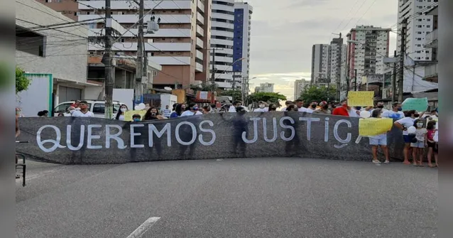 Imagem ilustrativa da notícia Moradores fazem protesto pedindo justiça por morte de jovem na Pedreira