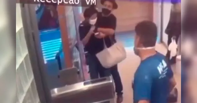 Imagem ilustrativa da notícia Vídeo mostra momento em que invasor rende repórter da Globo