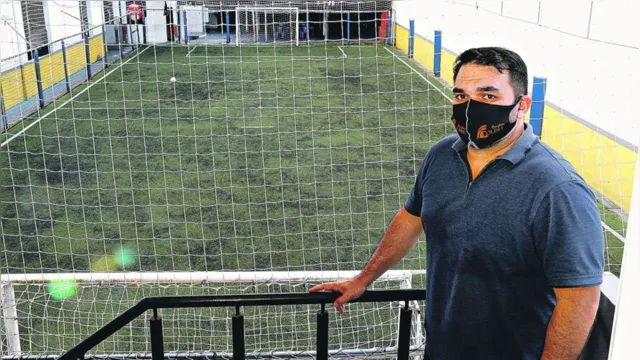 Imagem ilustrativa da notícia Em Belém, arenas de futebol estão esquecidas em decretos