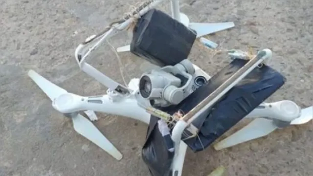 Imagem ilustrativa da notícia Drone é apreendido ao sobrevoar presídio com celulares e drogas 