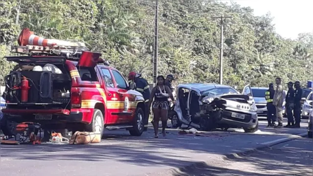 Imagem ilustrativa da notícia Vídeo mostra detalhes do acidente com três carros na estrada de Mosqueiro; assista!
