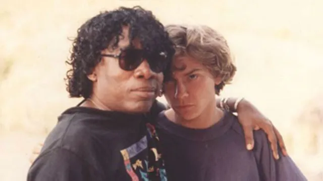 Imagem ilustrativa da notícia A história da amizade entre Milton Nascimento e o falecido ator River Phoenix