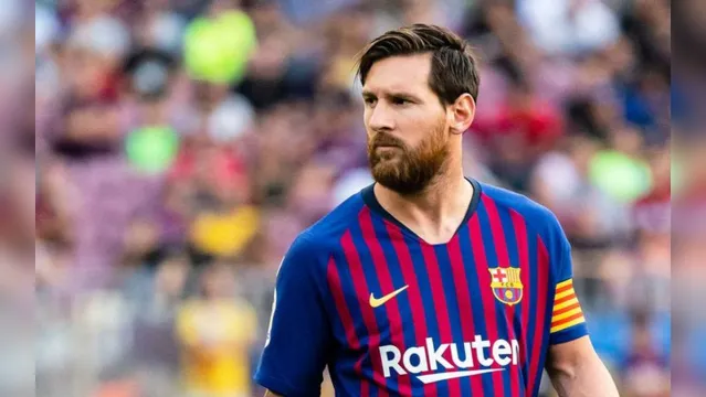 Imagem ilustrativa da notícia Messi fora do Barcelona? Pai compra mansão na Itália e anima torcedores