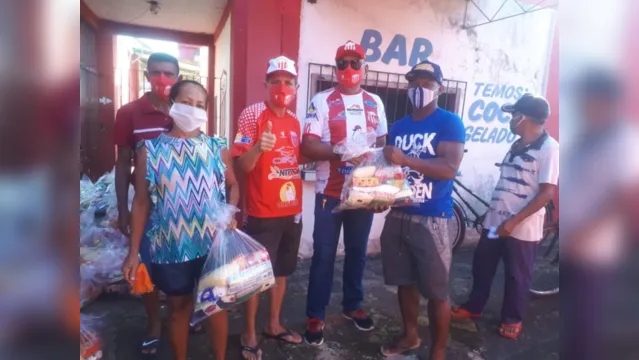 Imagem ilustrativa da notícia Izabelense entrega cestas básicas à famílias carentes