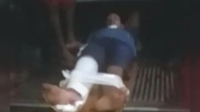 Imagem ilustrativa da notícia Homem tem perna quebrada por policiais durante festa de aniversário de esposa