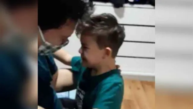Imagem ilustrativa da notícia Vídeo: menino chora após rever pai internado com Covid