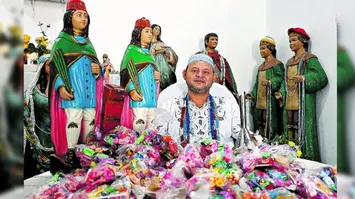 Imagem ilustrativa da notícia Fé e caridade: Cosme e Damião são homenageados neste domingo
