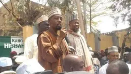 Yahaya Sharif-Aminu, de 22 anos, foi condenado à morte por enforcamento por blasfemar contra o profeta Maomé.