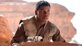 John Boyega diz que seu personagem não ganhou contornos tão profundos como os de Adam Driver e Daisy Ridley na franquia. 