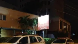 A jovem comemorou aniversário em motel