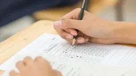Imagem ilustrativa da notícia Concursos públicos oferecem 13.749 vagas com salários de até R$ 17 mil