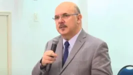 Ministro é mais um da ala religiosa radical influente com o presidente do Brasil.