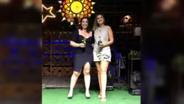 Andressa Ferreira e Bruna Dias, que assinam projetos no DOL, receberam o Prêmio Melhores do Ano.