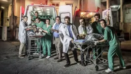 Elenco da série se desdobrou para representar os dramas de médicos, enfermeiros e auxiliares diante da covid-19