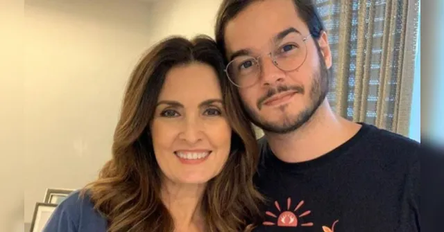 Imagem ilustrativa da notícia A "morte" de Túlio Gadêlha no Recife. Leia na coluna Esplanada