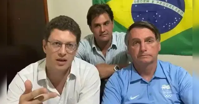 Imagem ilustrativa da notícia Bolsonaro e Salles parabenizam a Amazônia: "Brasil é o país que mais preserva o meio ambiente"