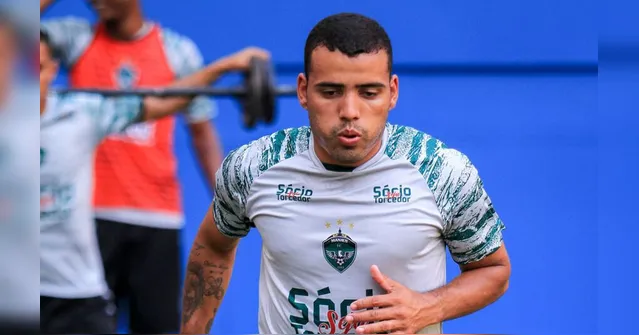 Imagem ilustrativa da notícia Manaus-AM recebe novo atacante para enfrentar o Paysandu