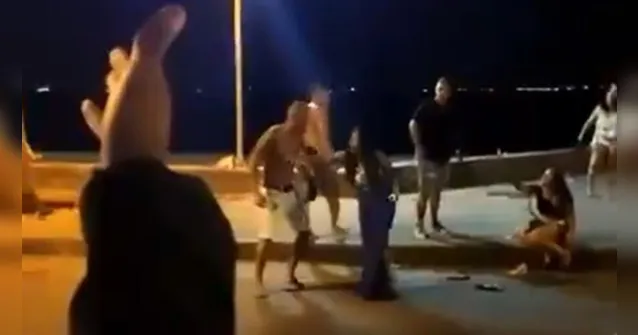 Imagem ilustrativa da notícia Vídeo: homem chuta rosto de mulher durante briga generalizada no Rio