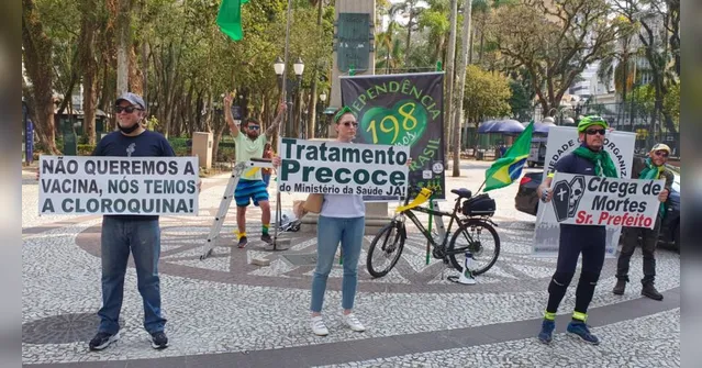 Imagem ilustrativa da notícia Bolsonaristas protestam contra vacina de covid-19: "Nós temos cloroquina"