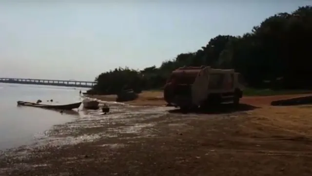 Imagem ilustrativa da notícia Caminhão despeja lixo no rio Tocantins em Marabá; veja o vídeo