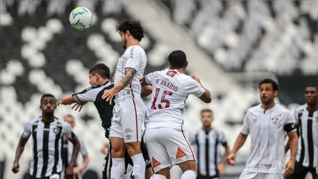 Imagem ilustrativa da notícia Flu empata e mantém Botafogo na zona de rebaixamento da Série A