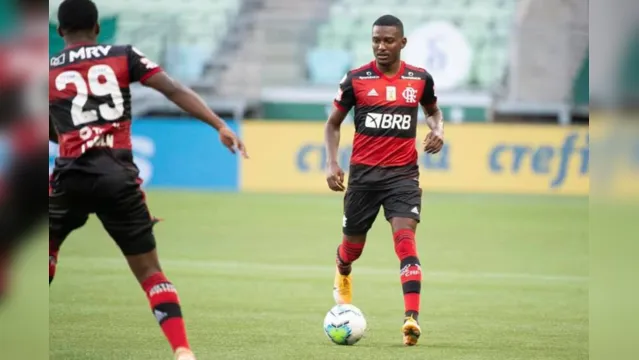 Imagem ilustrativa da notícia Palmeiras e Flamengo empatam após polêmicas fora de campo