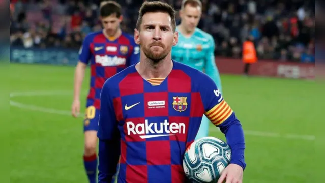 Imagem ilustrativa da notícia Messi garante permanência no Barça após querer deixar o clube