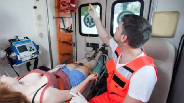Imagem ilustrativa da notícia Paciente com Covid-19 é estuprada por motorista de ambulância