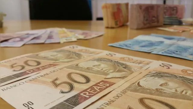 Imagem ilustrativa da notícia Câmara de Óbidos recebe pacote de dinheiro
falso pelos Correios