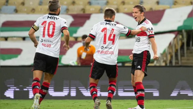 Imagem ilustrativa da notícia Flamengo vence Fluminense e vira vice-líder; veja os gols