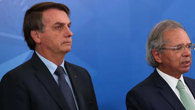 Imagem ilustrativa da notícia Secretário
de Guedes encontra Bolsonaro para explicar fala sobre aposentadoria