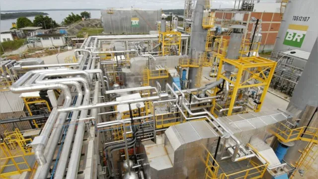 Imagem ilustrativa da notícia STF libera Petrobras a vender refinarias sem autorização do Congresso