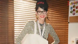 Imagem ilustrativa da notícia Bruna Marquezine anuncia contratação da Netflix com vídeo cheio de referências