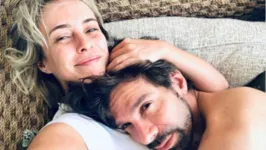 A atriz abriu gradualmente o relacionamento com José Roberto Jardim.