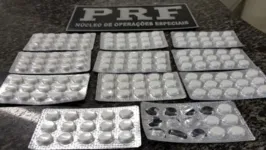 Imagem ilustrativa da notícia PRF apreende 100 comprimidos de anfetamina na BR-316