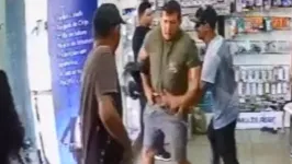 Imagem ilustrativa da notícia Acusado de
roubar arma de policial em Marabá é morto em confronto 