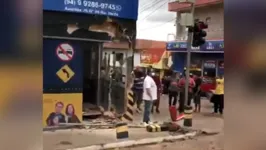 O estabelecimento fica em um cruzamento movimentado