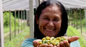 Leocádia trabalha com agricultura familiar há mais de 40 anos.