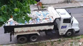 Sindicato questiona descarte de arquivos da Secretaria Municipal de Educação (Semec). 