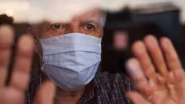 A relação entre doenças físicas e emocionais é bastante comum, mas, com a pandemia, a tendência se agravou